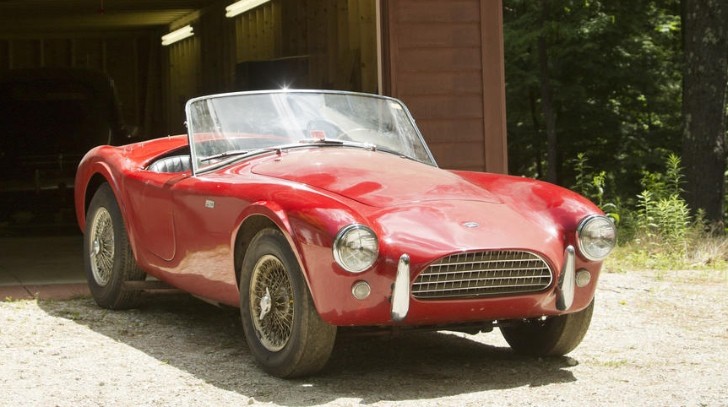 1962 Shelby Cobra auctioned for $2 million