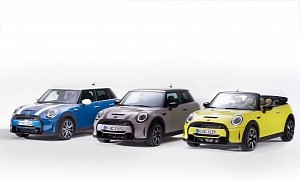 2022 MINI Hardtop and Convertible Get Expansive Grille, $500 Base Price Hike