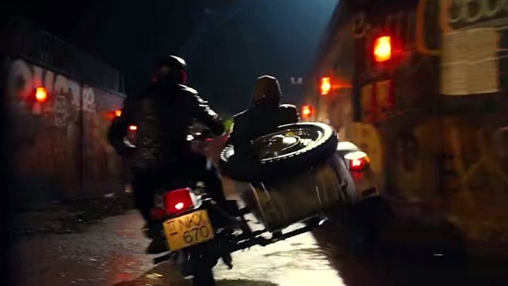 Mortdecai bike action scene