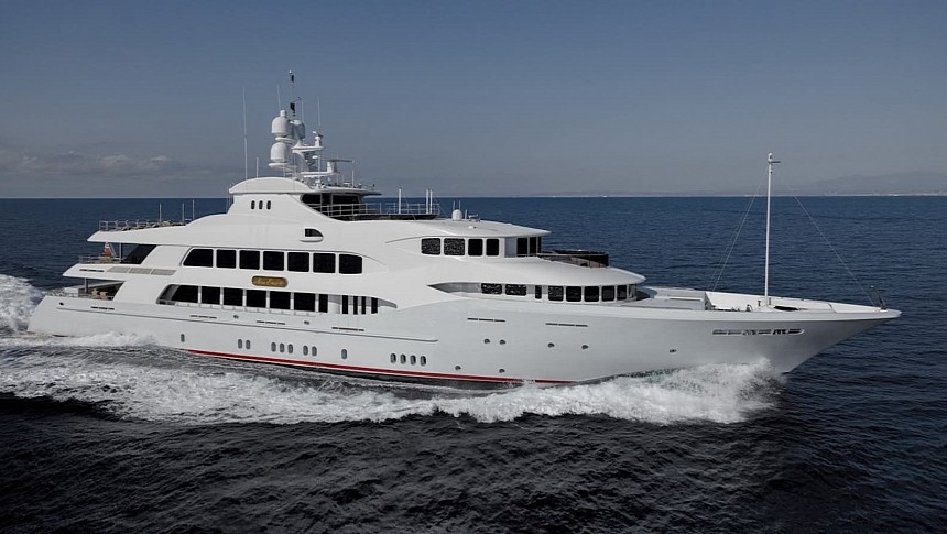 Mia Elise II found its third owner and was renamed Iron Blonde