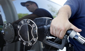 US Gas Prices to Fall Later in 2013 and 2014