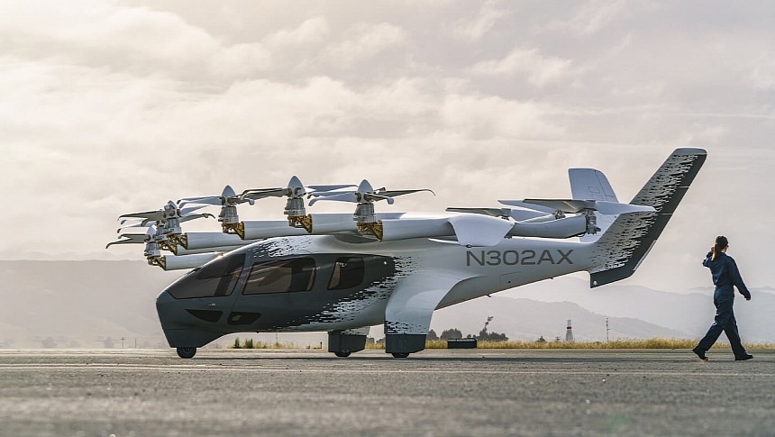 Archer showcased its Midnight eVTOL to leaders from USMC
