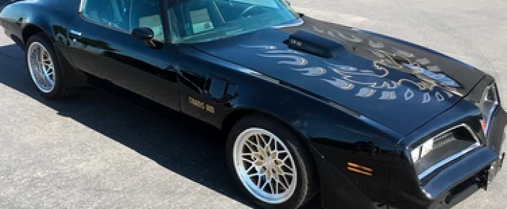 1978 Pontiac Trans Am owned by Burt Reynolds to be sold by the U.S. Marshals