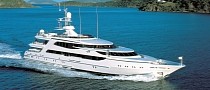 U.S. Media and Real Estate Billionaire’s Luxury Yacht Donated to a Florida Foundation