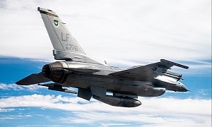 USAF Shows Rare Up-Close Shot of F-16 Fighting Falcon Flying Over NASCAR Field