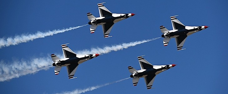 USAF Thunderbirds flying over Columbus AFB