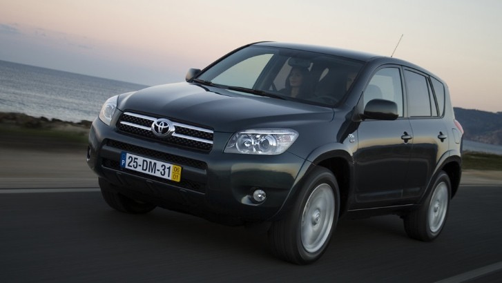 Used 2000-2006 Toyota RAV4 Review - Should You Buy One? - autoevolution