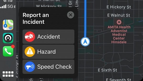 Apple Maps incident reporting on CarPlay