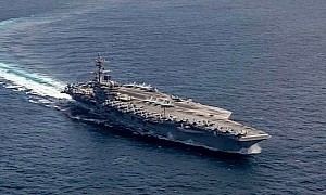 USS George H.W. Bush Both Catapulted and Landed Jets 80,000 Times, All With Zero Incidents