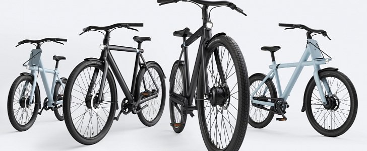 VanMoof's new-gen of e-bikes, the S3 and X3
