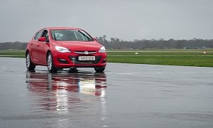 Vauxhall Is Auctioning Off Top Gear's Reasonably Priced Car, the Astra