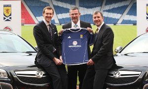 Vauxhall Sponsors Scotland Soccer Team