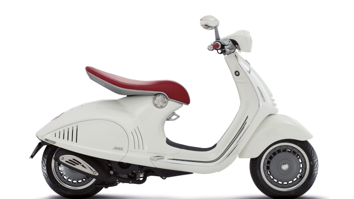 Vespa 946 Recalled for Leaking Fuel Line, Rodia Helmets Recalled as Well -  autoevolution