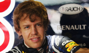 Vettel Dominates Second Practice in China