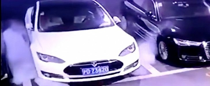 Tesla Model S moments before it explodes