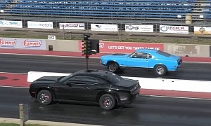 Vintage Ford Mustang Mach 1 Drags Dodge Demon, and There's a Legendary Photo Finish