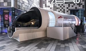 Virgin Unveils 760 MPH Hyperloop One Pod in Dubai