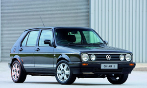 Volkswagen Golf Mk1 Gets Off the Production Line