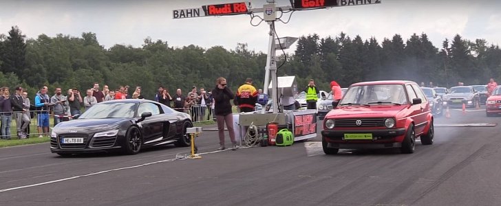 VW Golf Mk2 vs. Audi R8 drag race