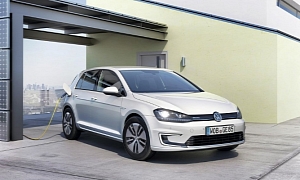 Volkswagen Golf Plug-in Hybrid Might Become Available Late this Year