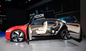 Volkswagen I.D. VIZZION Previews the Next Phaeton in Geneva