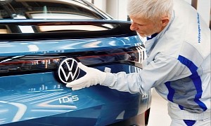Volkswagen ID.5 Enters Series Production, Base Variant Costs 46,515 Euros