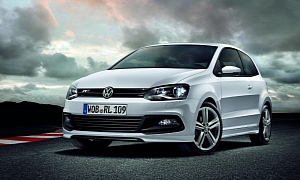 Volkswagen Polo R-Line and Passat Exclusive Launched in Germany