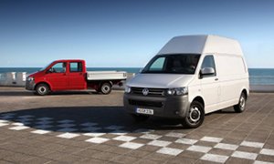 Volkswagen Shows New Transporter, Caravelle and Multivan
