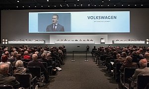 Volkswagen to Encourage Internal Whistleblowers