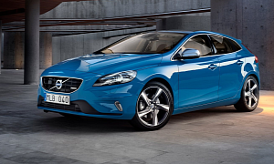 Volvo Confident V40 D2 Is Better Than Rival Mercedes A-Class