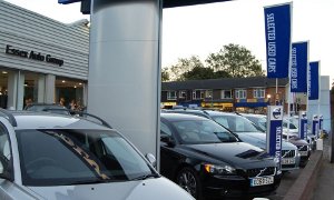 Volvo Opens Two New UK Dealerships