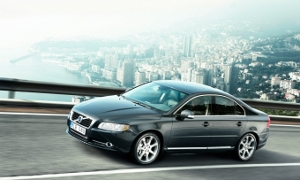 Volvo Recalls Nearly 10,000 Vehicles Due to Faulty Driver Airbag