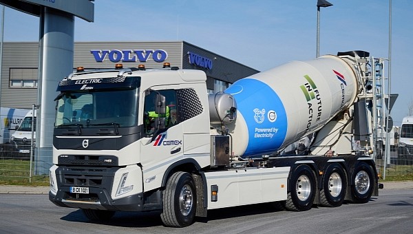 Volvo Fully Electric Mixer Truck 