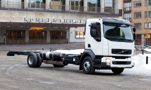 Volvo Trucks Testing Methane Gas on Diesel Engines