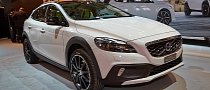 Volvo Tuner Heico Sportiv Brings a Trio of Swedes at Essen <span>· Live Photos</span>