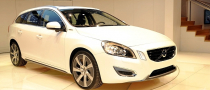 Volvo V60 Plug-in Hybrid Coming to America as Gasoline-powered Version