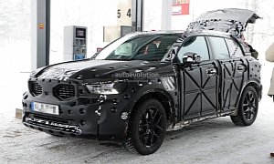 Volvo XC40 Spied Flaunting Swiss Cheese-Like Camouflage