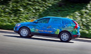 Volvo XC60 Art Car in "One Ocean, One Planet" Tour