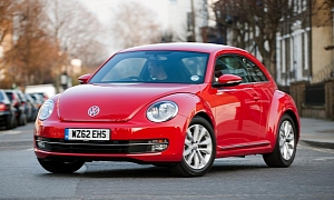 VW Beetle Gets 1.2 TSI and 1.6 TDI in UK