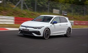 VW Golf R Celebrates Its 20th Anniversary With a Nürburgring-Nordschleife Record