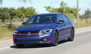 VW Jetta GLI Is at Par With Civic Si, Better Than New GTI (Interior), Reviewer Duo Say