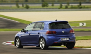 VW Reduces Golf R Output to Cope with Aussie Hot Climate