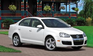 VW Reports US Sales Drop, Blames the Global Recession