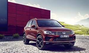 VW Touareg Executive Edition Combines French Wine Color with Black Accents