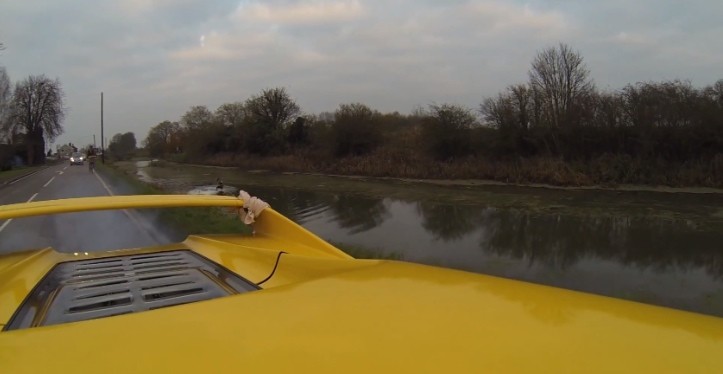 Wakeboarding Is a Lot More Fun when a Ferrari F50 Pulls You