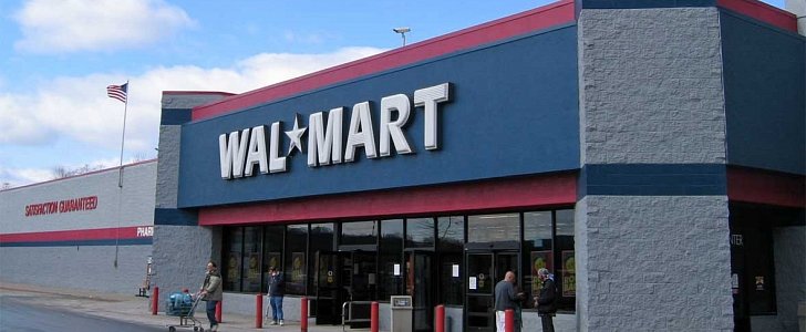 Photograph of a Wal-Mart store exterior in Laredo, Texas)