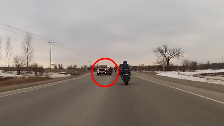 Warning, Extreme Motorcycle Idiots Ahead