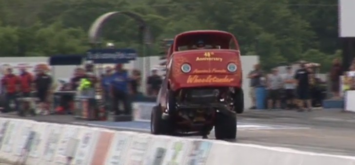 1973 VW Bus Pull a 9s Quarter Mile... Wheelstand