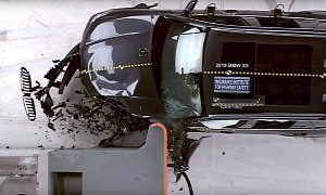 Watch a 2019 BMW X5 Kidney Grille Glide Away Intact During IIHS Crash Test