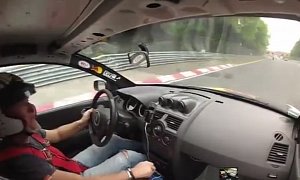 Watch a BMW S1000RR Evading a Renault Megane RS at the Nordschleife
